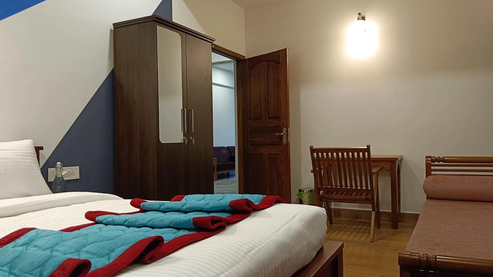 Δωμάτια σε οικογενειακή κατοικία Tea Elanza Διαμέρισμα Devikolam