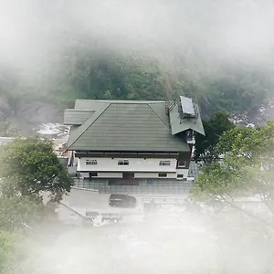 Hotel Silver Cascade, Devikolam