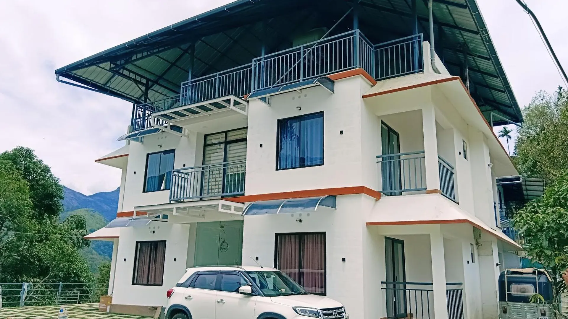 Tea Elanza Apartment Devikolam Homestay